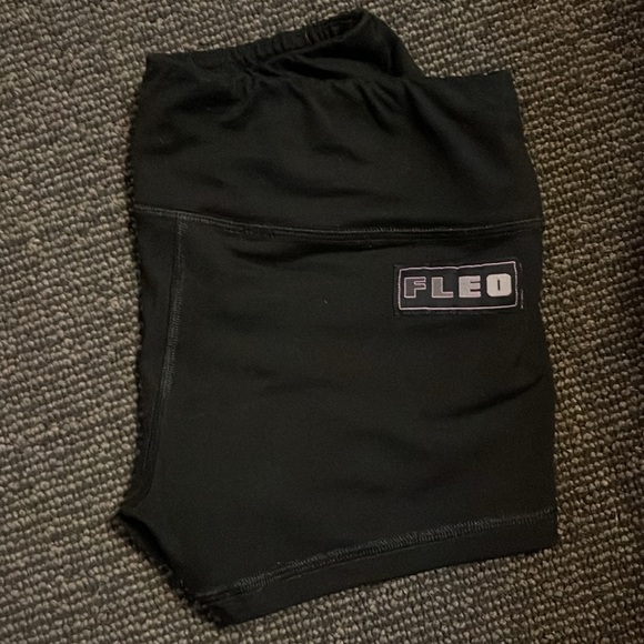 Fleo Gradient Short Original - Picture 9 of 10